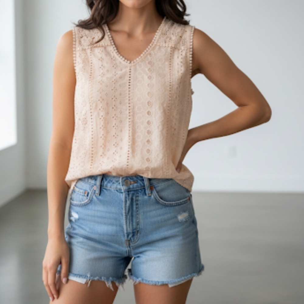 New JOIE Peach Lightweight V-Neck Eyelet Sleeveless Blouse Size Small